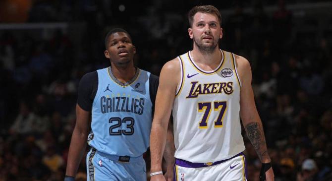 东契奇44分12篮板6助攻(gōng)，NBA纪录被(bèi)他(tā)轻松打破