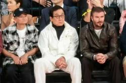 马云亲临现场观赛！NBA中国赛大佬(lǎo)云集