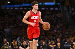 谢泼德(dé)砍下生涯最强战绩，火箭轻松勝(shèng)老(lǎo)鹰