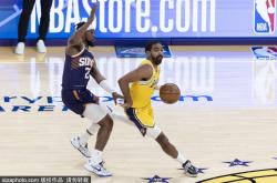 卢卡(kǎ)·东契奇支持奥斯(sī)汀·裡(lǐ)夫斯(sī)：小腿受(shòu)傷(shāng)需谨慎