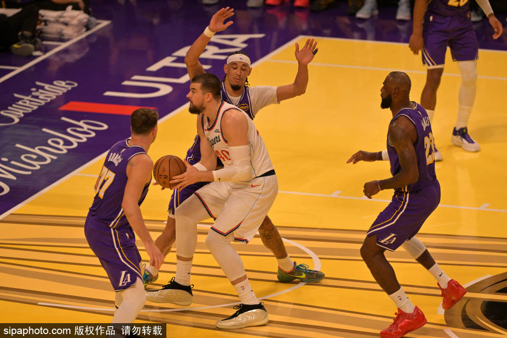 快船队12月艰难赛程或提前终结季后赛梦