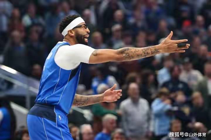 雄鹿的战绩依然徘徊于10名以外