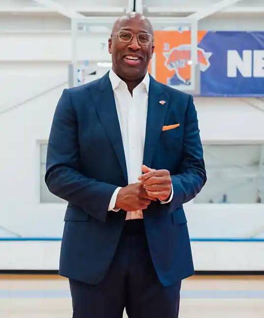 球星卡（NBA）：纽约尼克斯队16人一览（25/26赛季）