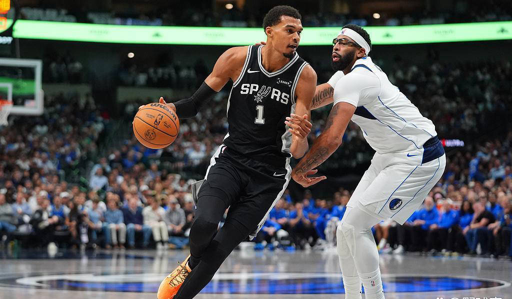 文班亚马表现惊艳，朝NBA常规赛MVP进发