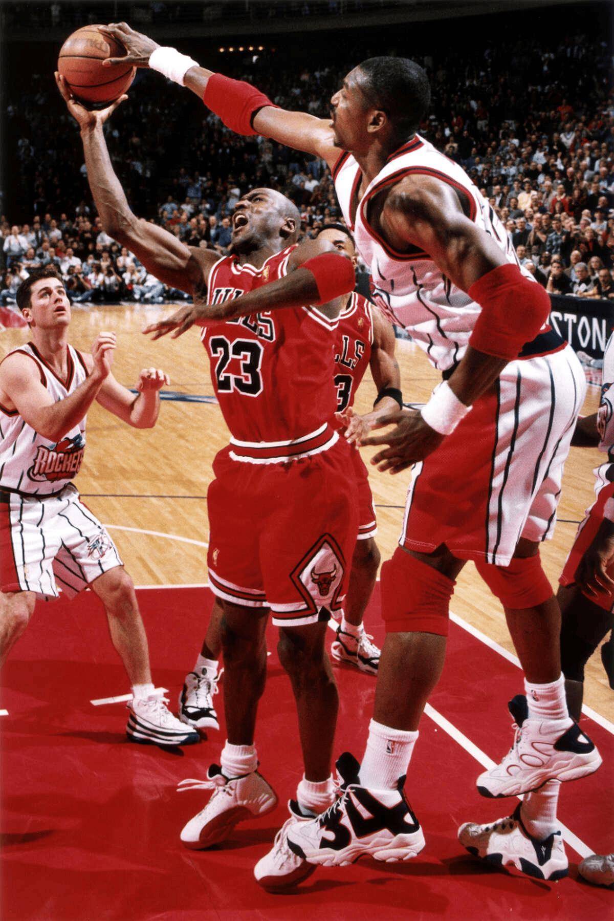 盘点NBA历史场均盖帽前5球员：文班亚马力压4大中锋登顶，大梦第4